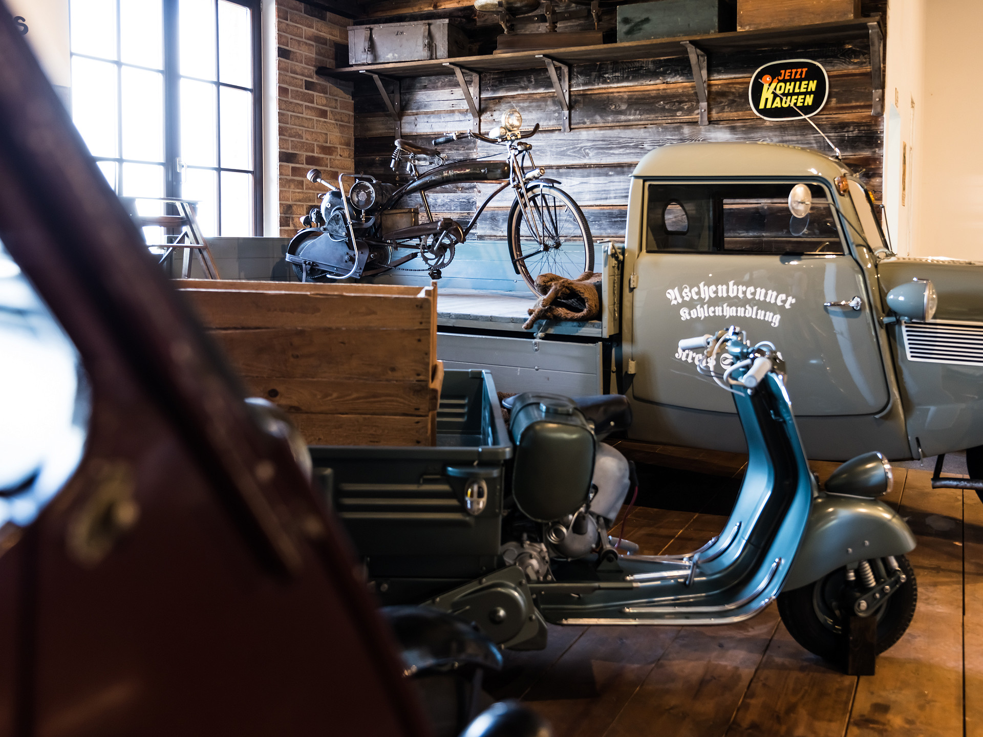 
            Auto & Traktor Museum
            Bild 2