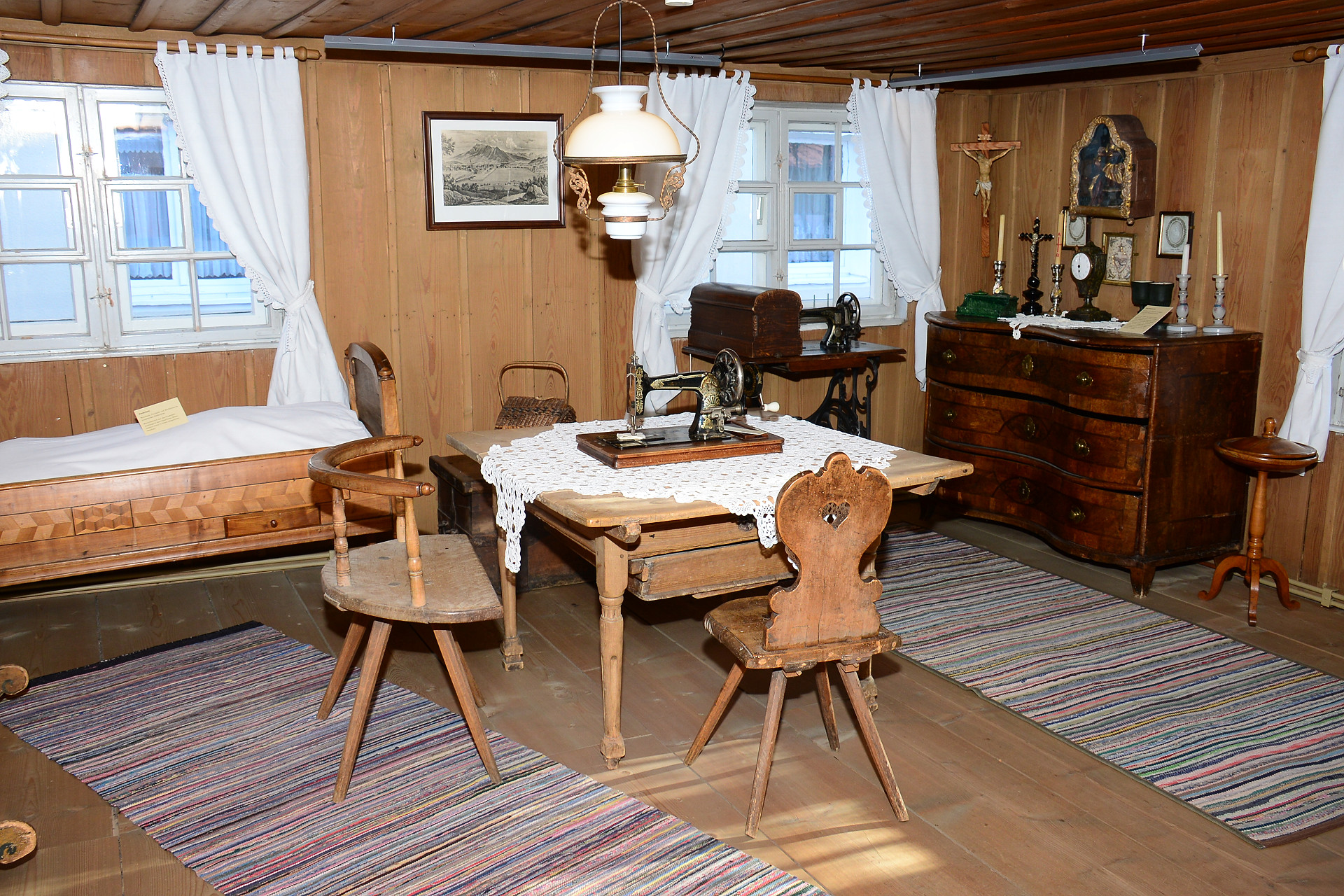 
            AlpenStadtMuseum
            Bild 3