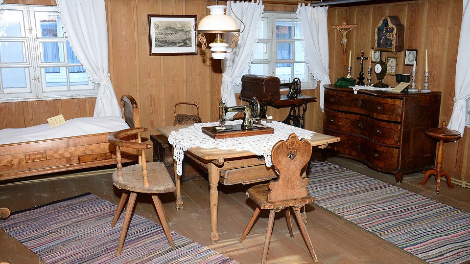 
        AlpenStadtMuseum
        Bild 3