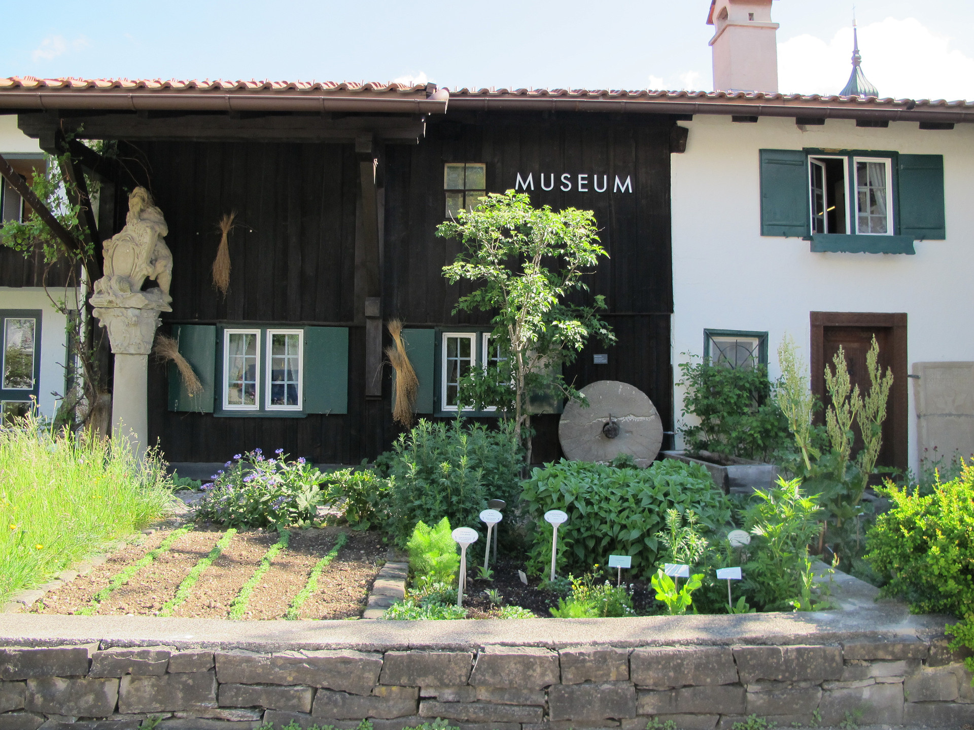 
          AlpenStadtMuseum
          Bild 1