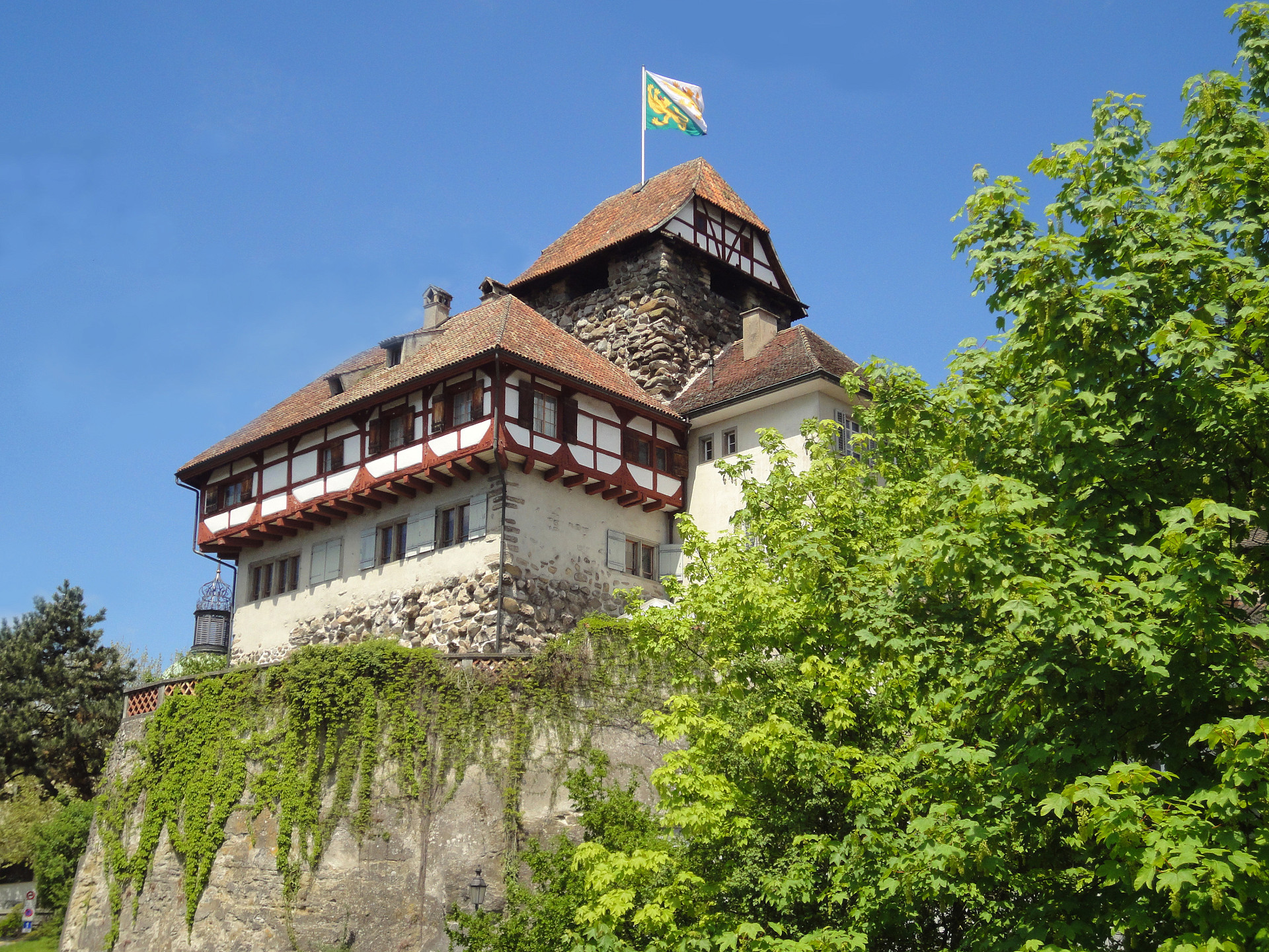 
          Historisches Museum Thurgau, Schloss Frauenfeld
          Bild 1