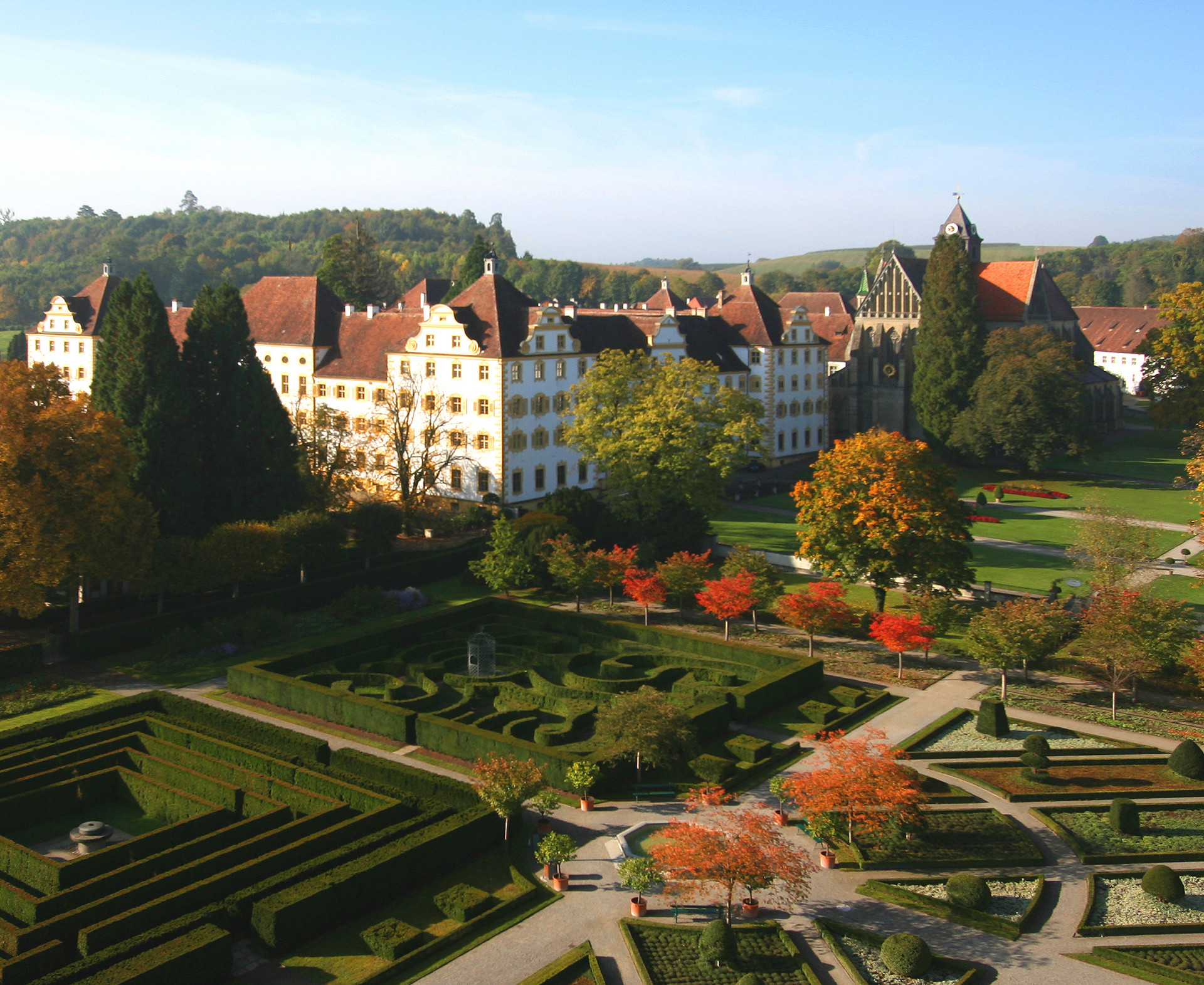 
          Kloster und Schloss Salem
          Bild 1